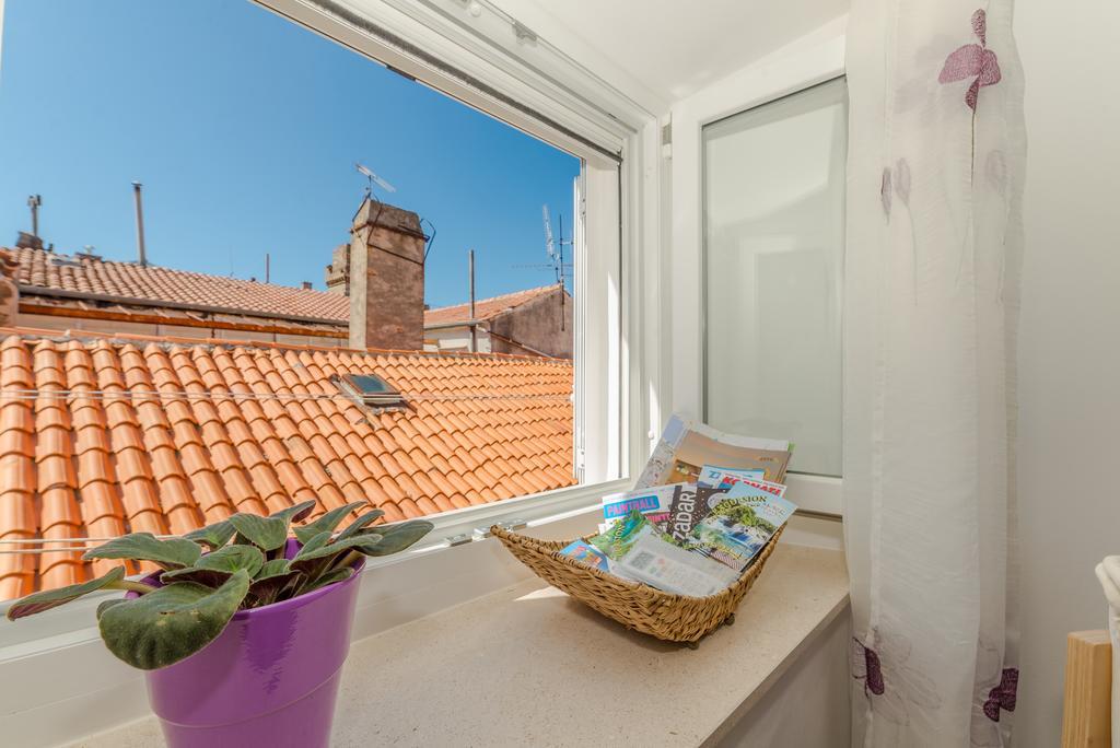 Apartment Luce Mala Задар Екстериор снимка