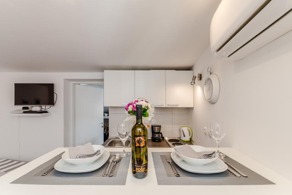 Apartment Luce Mala Задар Екстериор снимка