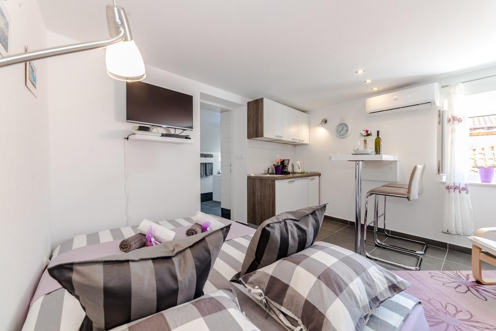 Apartment Luce Mala Задар Екстериор снимка